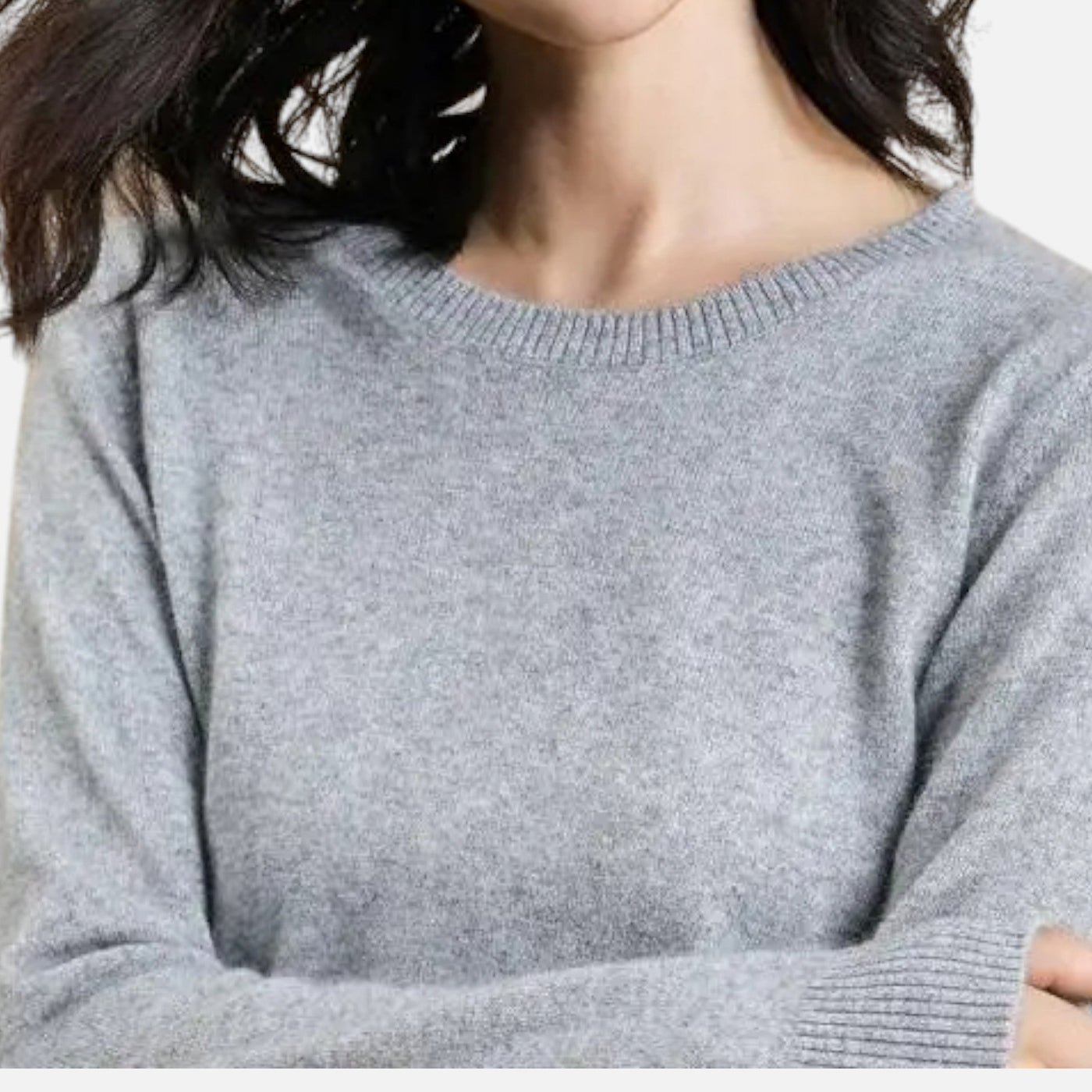 Women’s Merino Wool Sweater – Timeless O-Neck Elegance