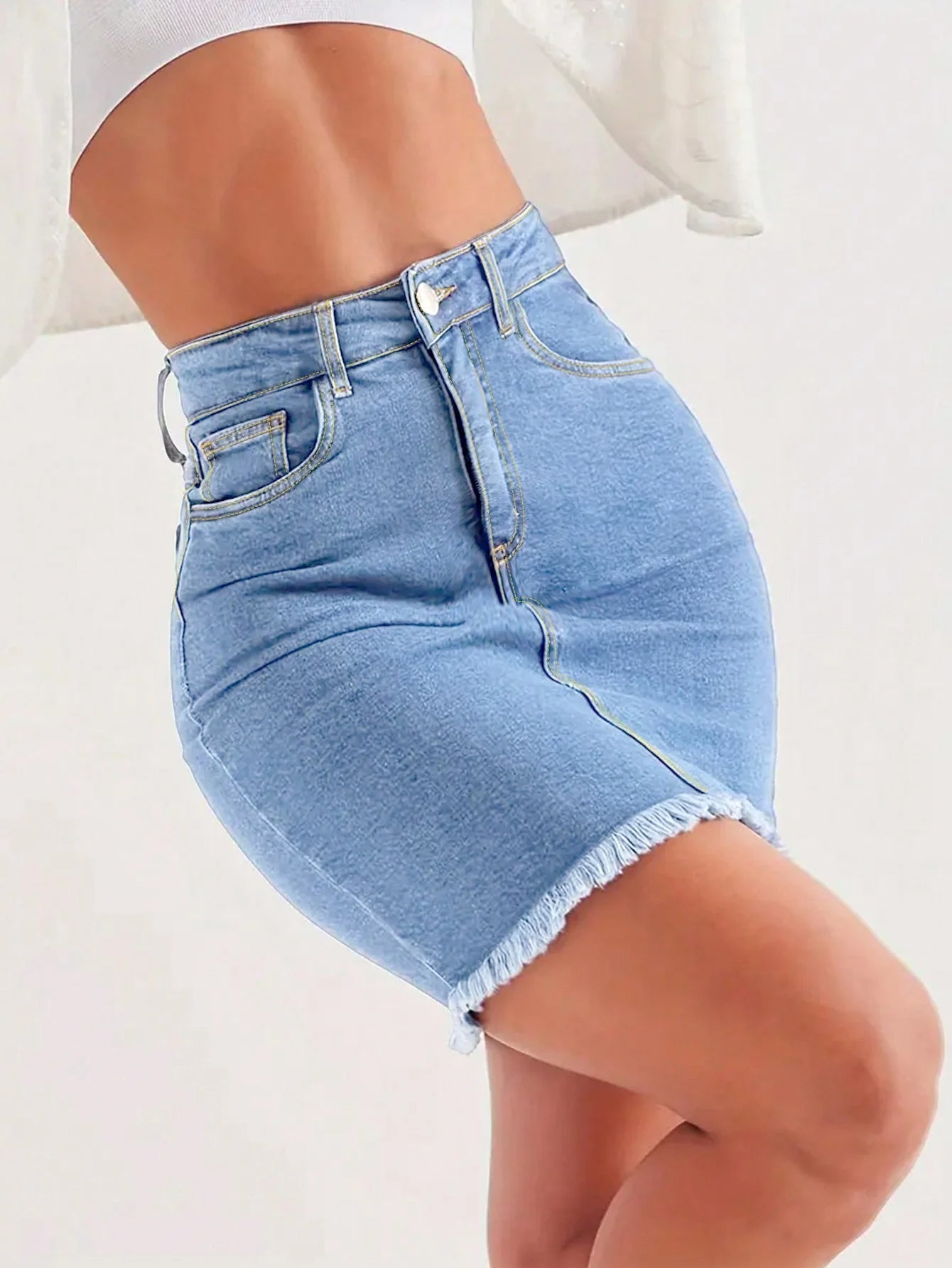 Notoria Women's Light-Wash Denim Mini Skirt