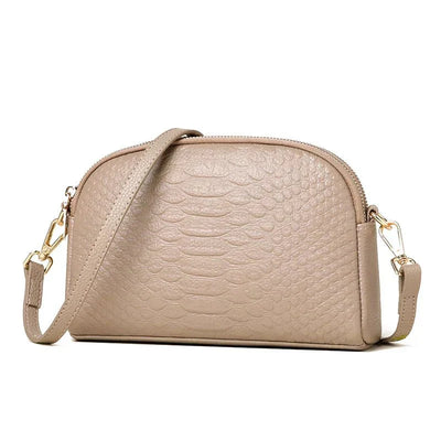 Notoría | Amélie – Elegant Vegan Leather Crossbody Bag – Spacious & Adjustable Strap