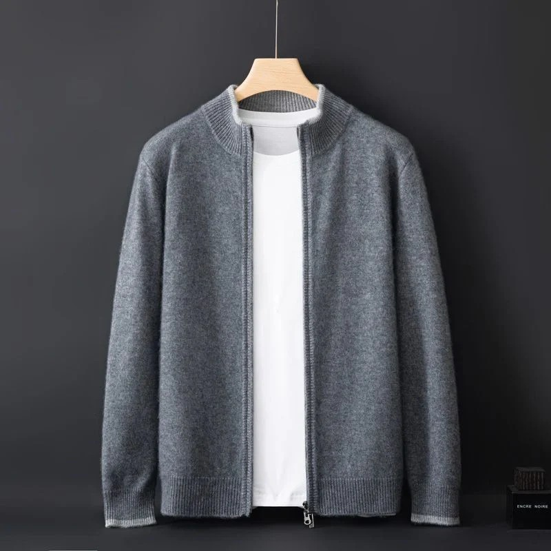 Lightweight Zip Jacket for Men — Modern & Versatile