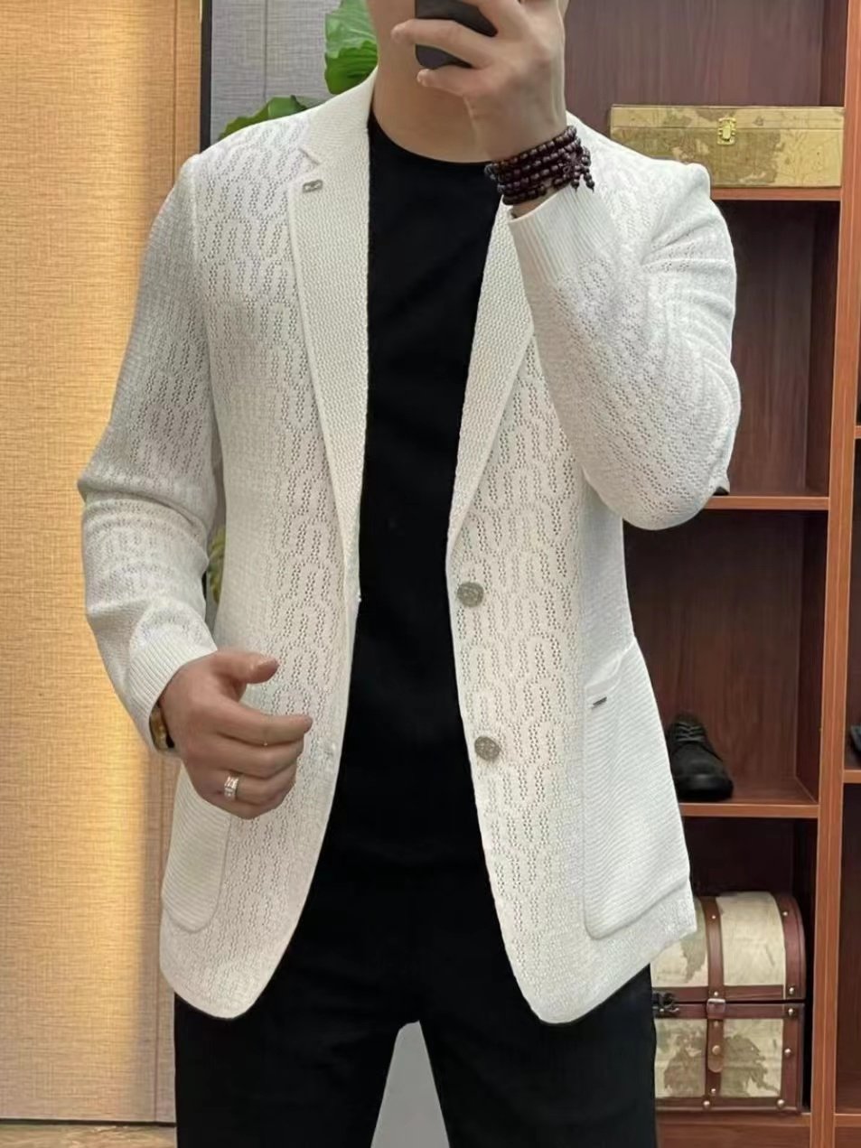 Knitted Suit for Men – Comfort and Style for Everyday