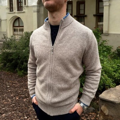 Lightweight Zip Jacket for Men — Modern & Versatile